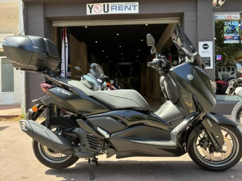 XMAX 125 TECH MAX
