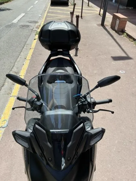 XMAX 125 TECH MAX