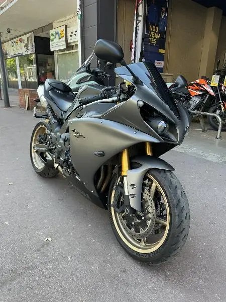 YZF 1000 R1 CROSS PLANE