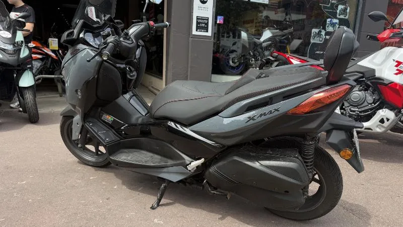 XMAX 300 Tech Max