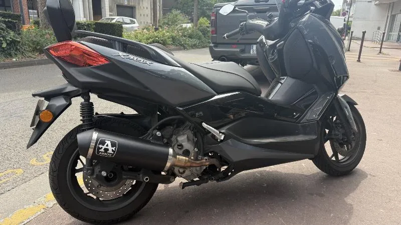 XMAX 300 Tech Max