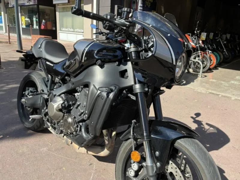 XSR 900
