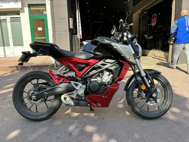 CB 125  R 2020