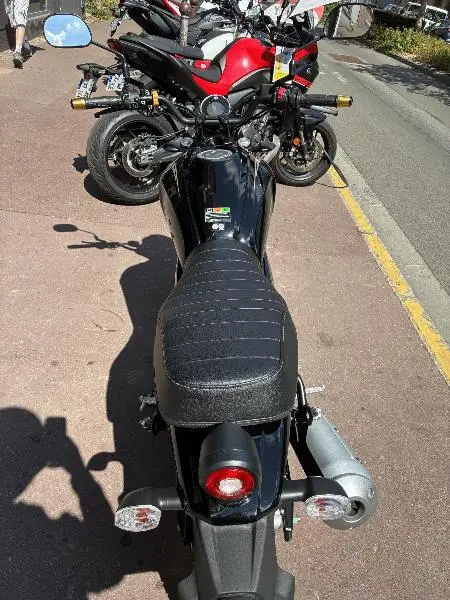 XSR 125 Legacy