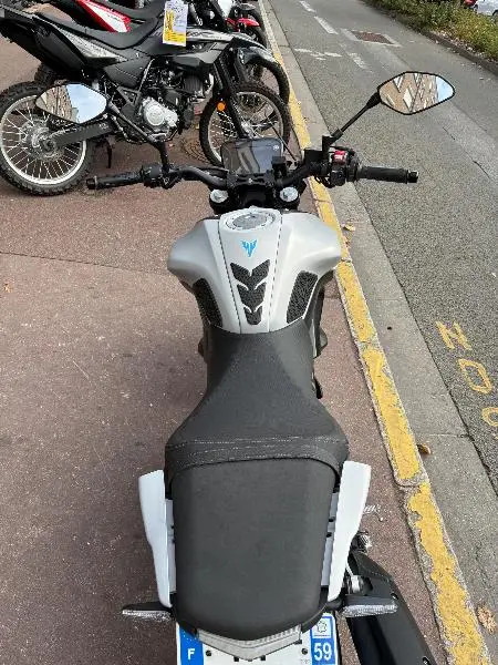 MT 125