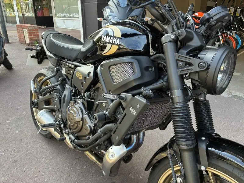 XSR 700 35KW