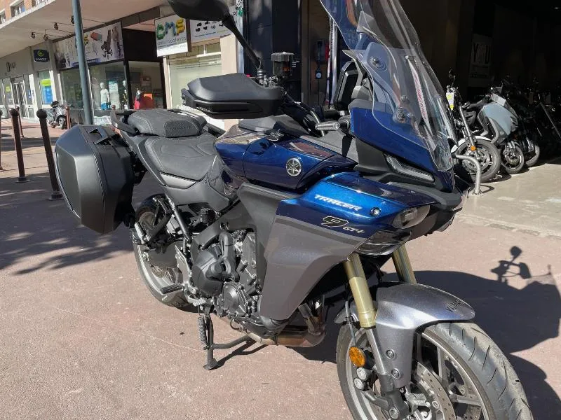 TRACER 9 GT