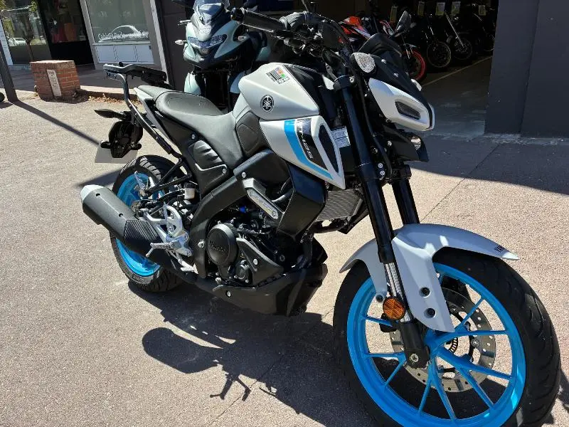 MT125 ABS