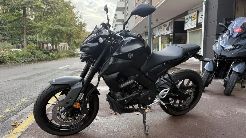 MT125 ABS