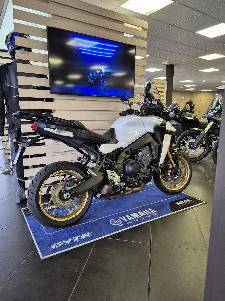 TRACER 9 GT