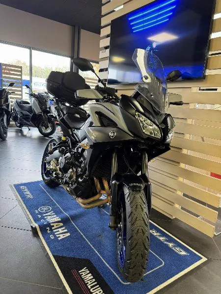 TRACER 900