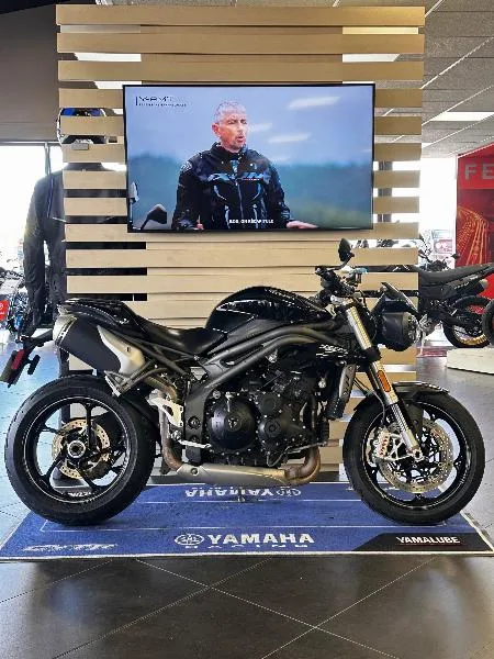 SPEED TRIPLE 1050
