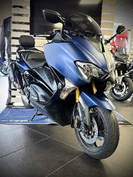 XP TMAX 530 DX