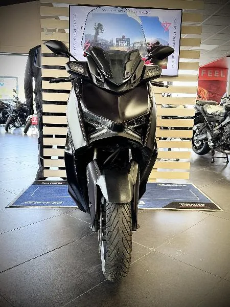 XMAX 125 TECH MAX