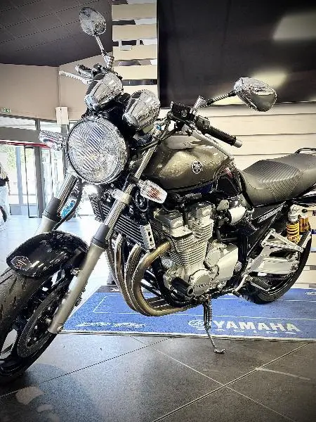 XJR 1300
