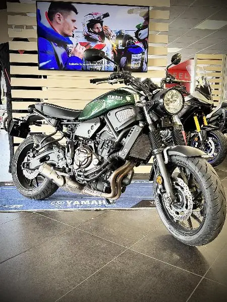 XSR 700 2016