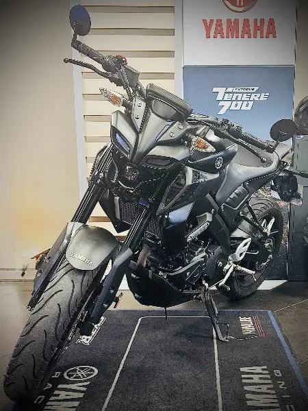 MT125 ABS