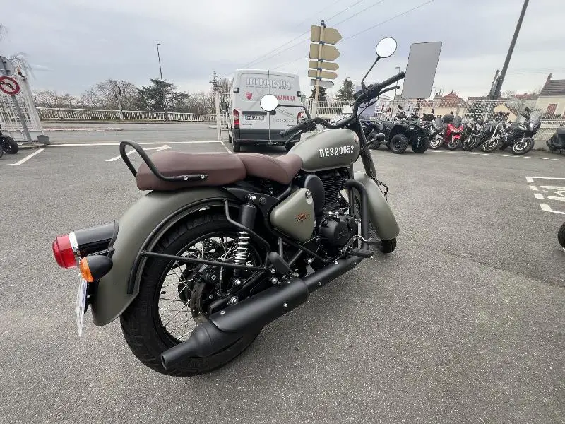 CLASSIC 350 CHROME