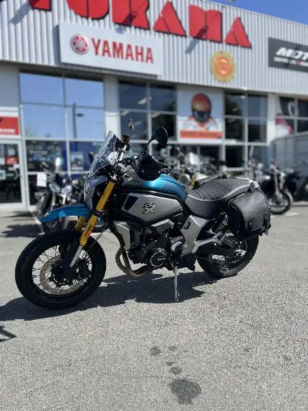 CLX 700 ADVENTURE 2023