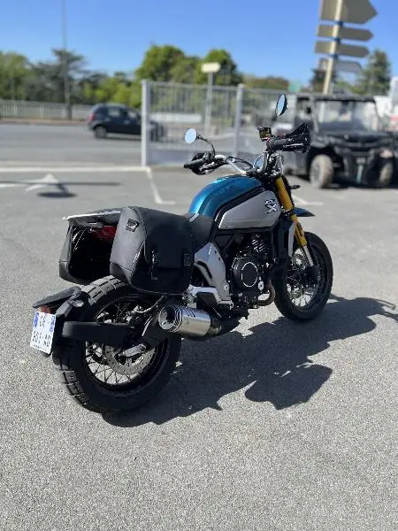 CLX 700 ADVENTURE