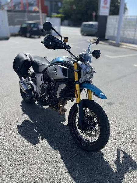 CLX 700 ADVENTURE
