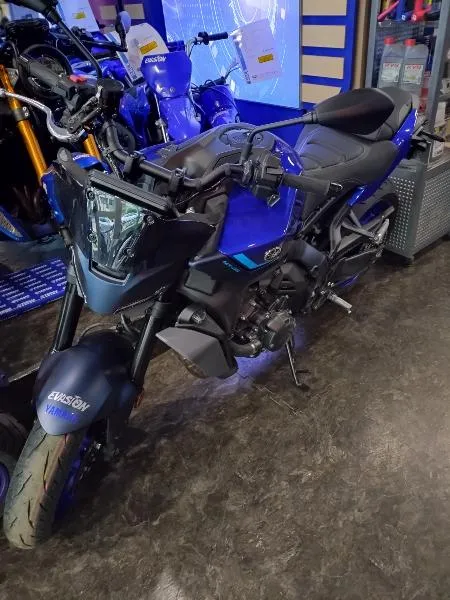 MT09