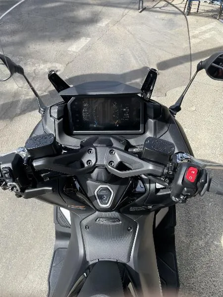 XP TMAX 560 TECH MAX
