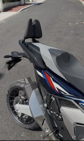 XADV 750