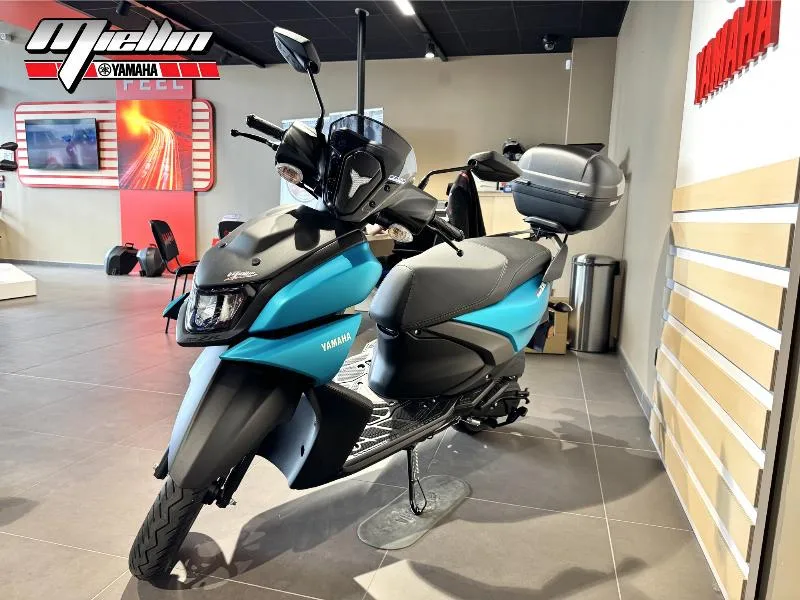 RayZR 125