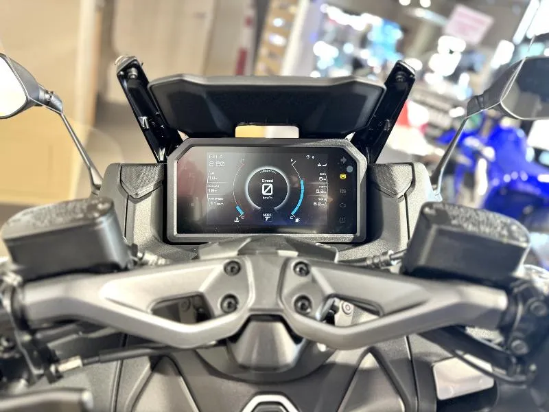XP TMAX 560 TECH MAX
