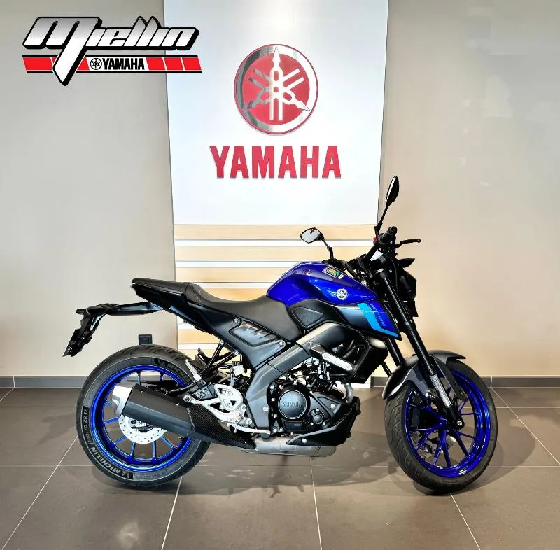 MT125 ABS