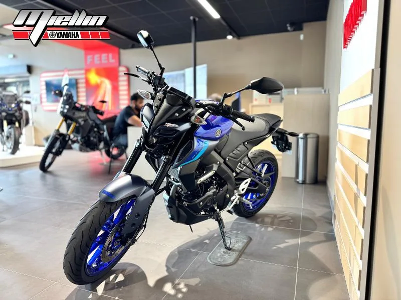 MT125 ABS