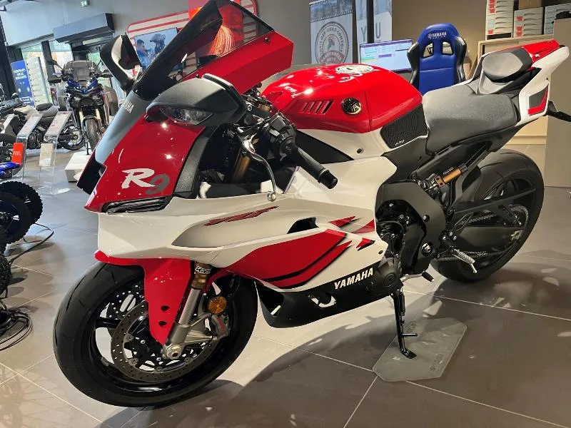 YZFR9