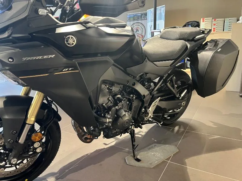 TRACER 9 GT