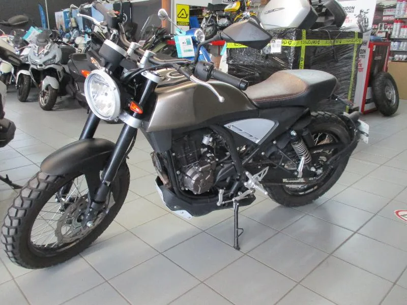 CENTURY 125