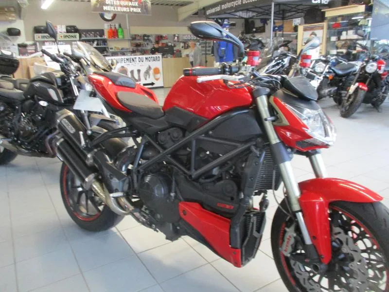 1098 STREET FIGHTER
