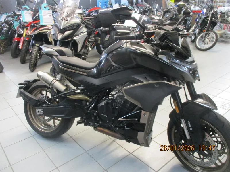 NK 800