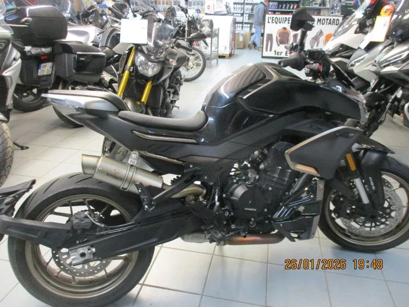 NK 800