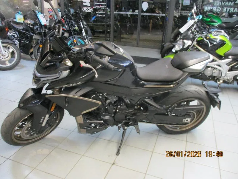 NK 800