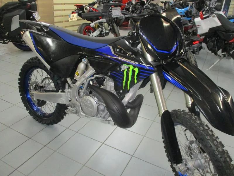 YZ250