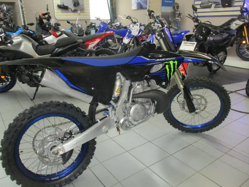 YZ250