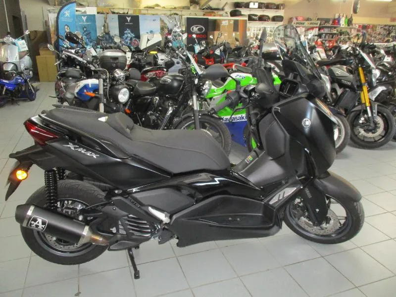 XMAX 125 TECH MAX 2024
