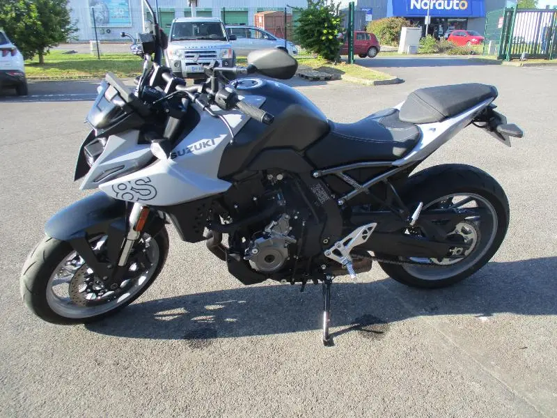 GSX8S A2