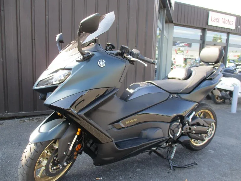 XP TMAX 560 TECH MAX