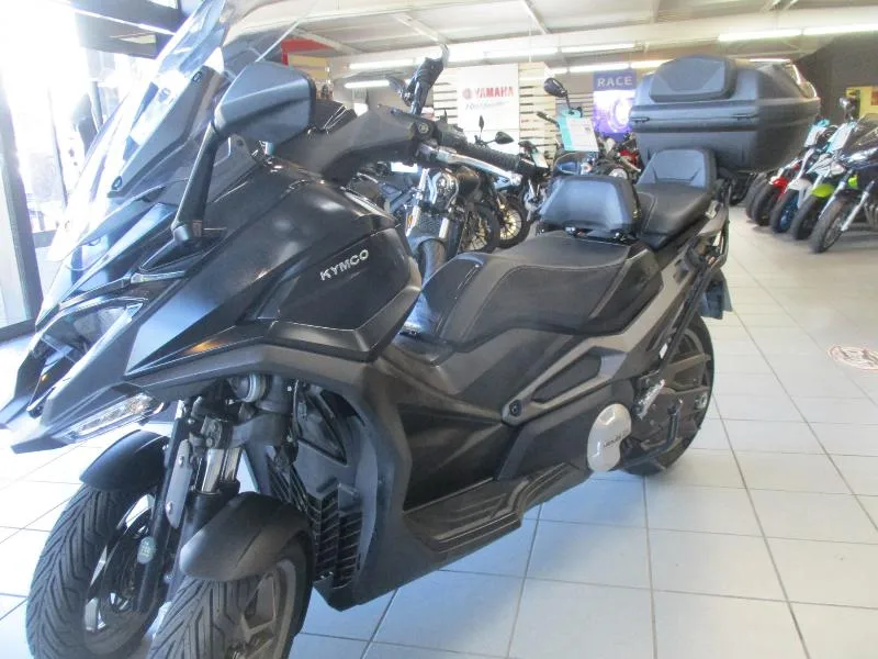 CV3 550