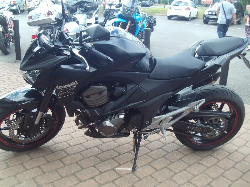 Z 800 E VERSION