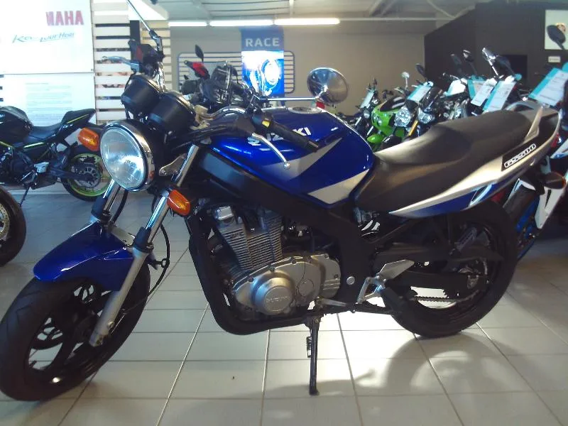 GS 500 E