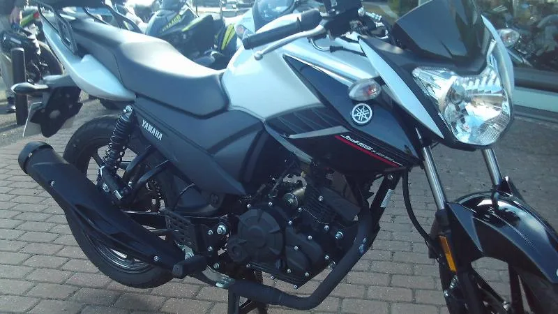 YS 125