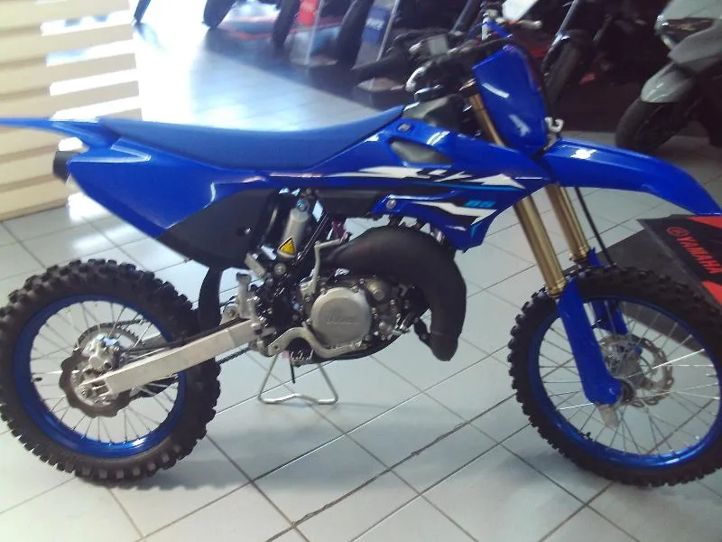 YZ85LW