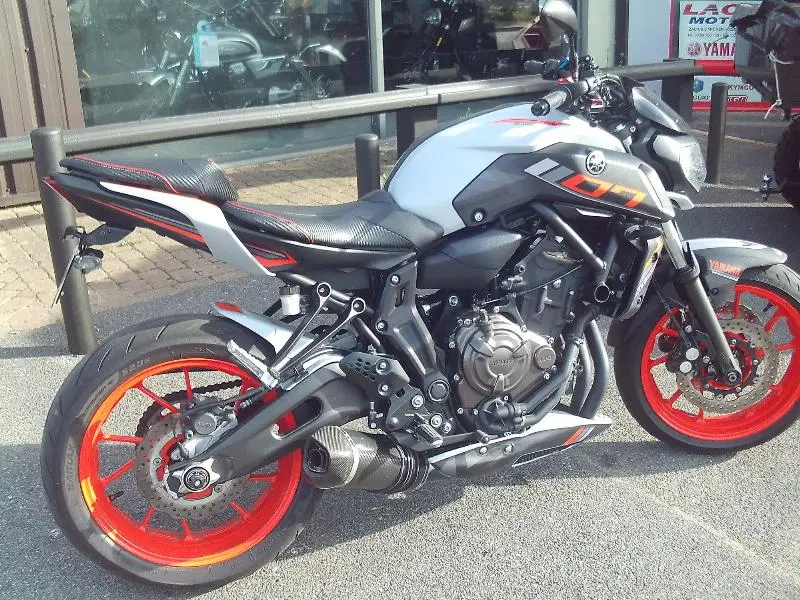 MT07 